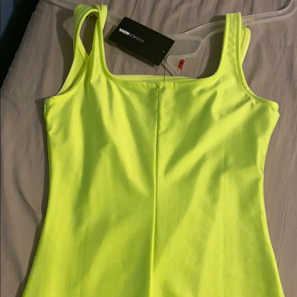 Neon yellow dress - Picture 5 of 7